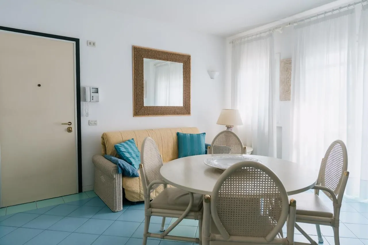 Villa Carlotta Jesolo Lido Hotel apartamentowy Lido di Jesolo