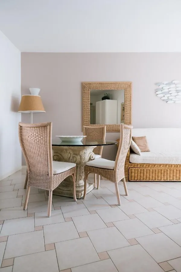 Hotel apartamentowy Villa Carlotta Jesolo Lido