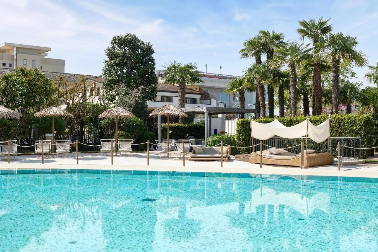 Hotel apartamentowy Villa Carlotta Jesolo Lido