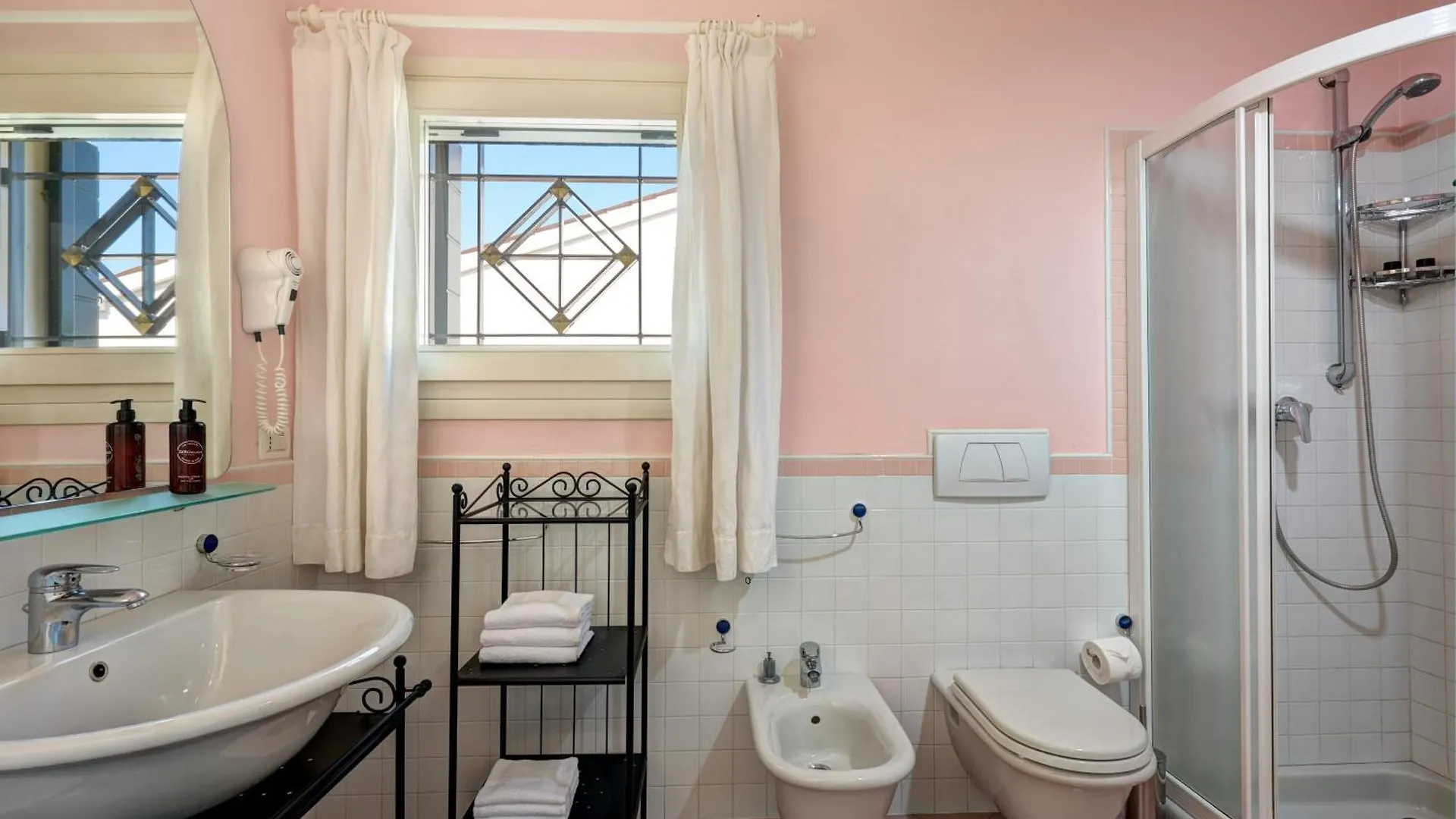 Hotel apartamentowy Villa Carlotta Jesolo Lido